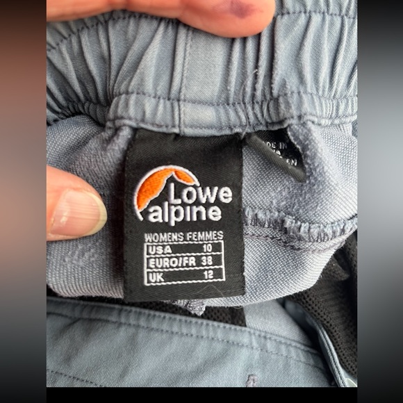 Lowe Alpine hiking and trekking pants women’s size 10. Very good used condition. - Picture 12 of 16